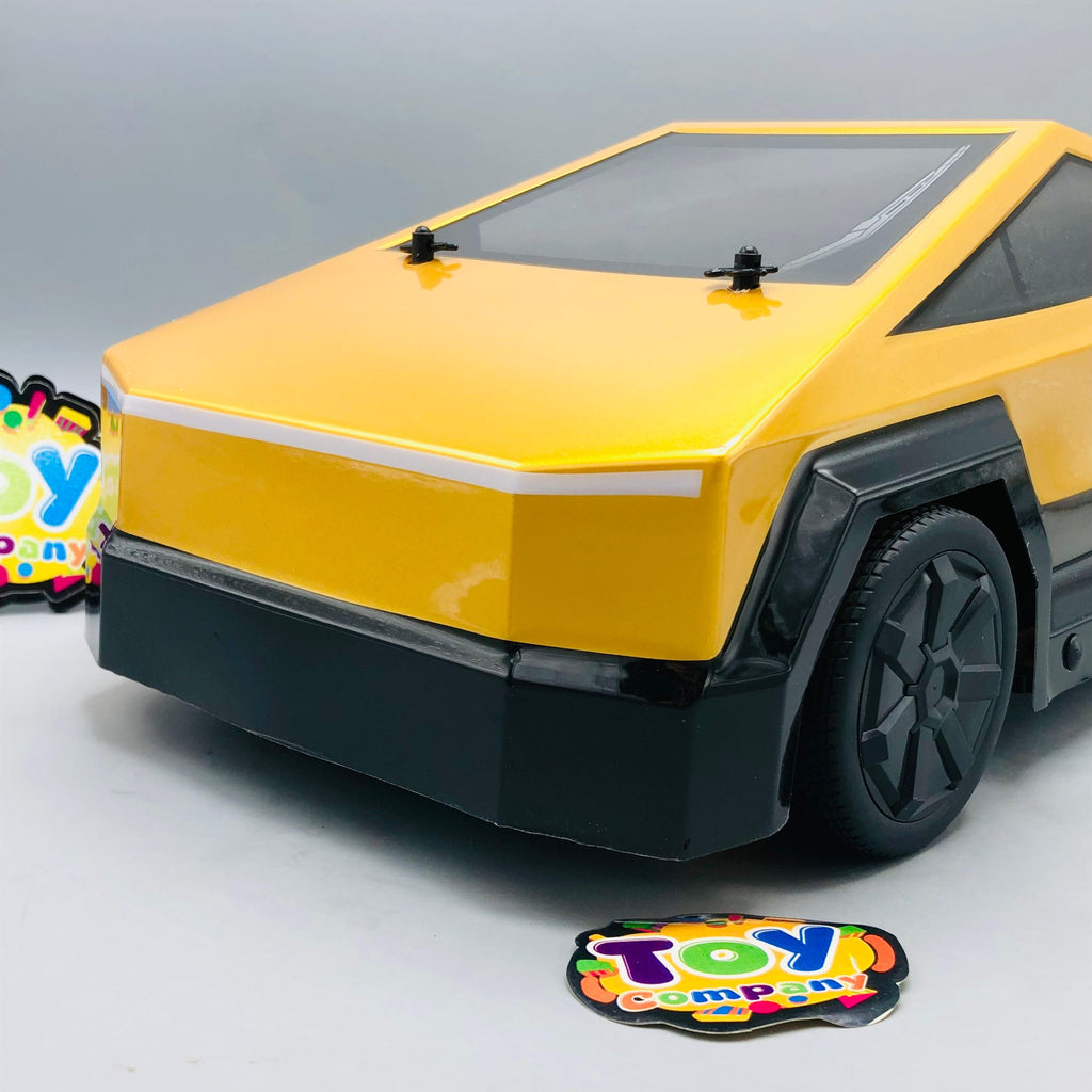 1:10 RC 2.4GHz Tesla Cyber-Truck Model