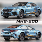 1:24 Diecast BMW M8 Model Car With Smoke